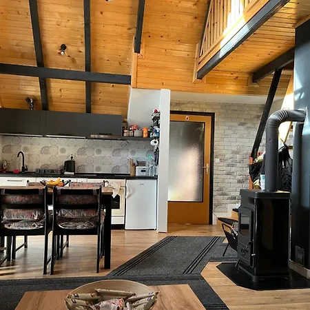 샬레 Vikendica A&j *